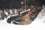 Snow-Slide-Contest 1173524