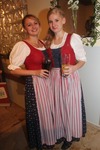 Dirndl und Janker Ball 11792455