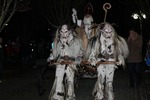 Adventmarkt mit Nikolaus und Perchtenlauf 11823197