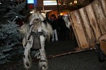 Adventmarkt mit Nikolaus und Perchtenlauf 11823199