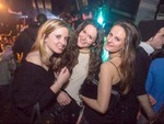 Winter Clubbing 11908363