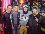 Winter Clubbing 11908378