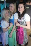 Dirndl Clubbing 12008141