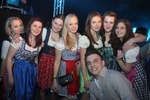 Dirndl Clubbing 12008244