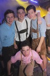 Dirndl Clubbing 12008316