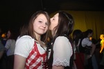 Dirndl Clubbing 12008317