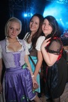 Dirndl Clubbing 12008403