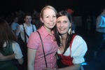 Dirndl Clubbing 12008454