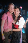 Dirndl Clubbing 12008455