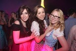 Dirndl Clubbing 12008458