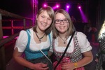 Dirndl Clubbing 12008598