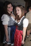 Dirndl Clubbing 12008618