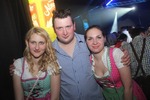 Dirndl Clubbing 12008631