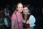 Dirndl Clubbing 12008700