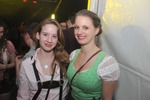 Dirndl Clubbing 12008721