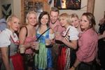 Dirndl Clubbing 12008727