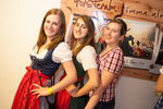 Dirndl Clubbing 12009434