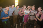 Dirndl Clubbing 12009460