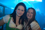 Dirndl Clubbing 12009465