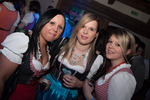 Dirndl Clubbing 12011003