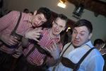 Dirndl Clubbing 12011004