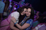 Dirndl Clubbing 12011083