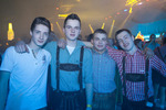 Dirndl Clubbing 12011084