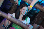 Dirndl Clubbing 12011149