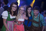 Dirndl Clubbing 12011157