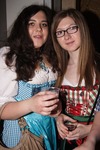 Dirndl trifft Lederhosn 12082874