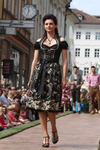 6. Fashion and Flower - Modenschau 12087108