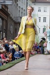 6. Fashion and Flower - Modenschau 12087213