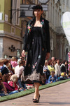 6. Fashion and Flower - Modenschau 12087224