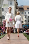 6. Fashion and Flower - Modenschau 12087254