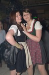 Lederhosen vs.Dirndl 12120024