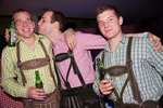 Dirndl Clubbing   12129494