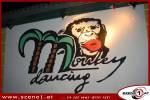 Monkey Danceing 122154