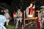 Perchtenlauf u. Adventmarkt - Schlüsslberg 12462896