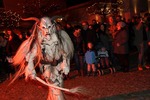 Perchtenlauf u. Adventmarkt - Schlüsslberg 12462942