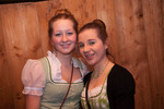 Dirndl Clubbing  12618896