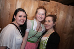 Dirndl Clubbing  12618898