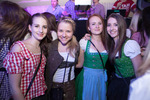 Dirndl Clubbing  12618912