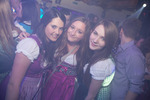 Dirndl Clubbing  12618918