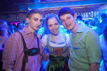 Dirndl Clubbing  12618958