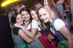 Dirndl Clubbing  12619177