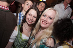 Dirndl Clubbing  12619227