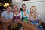 Dirndl Clubbing  12619234