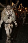 Perchtenlauf mit den Faistenauer Krampussen 13098916