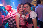 Dirndl trifft Lederhosn mit Darius & Finlay 13248123