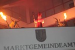 Adventmarkt & Perchtenlauf 13672766